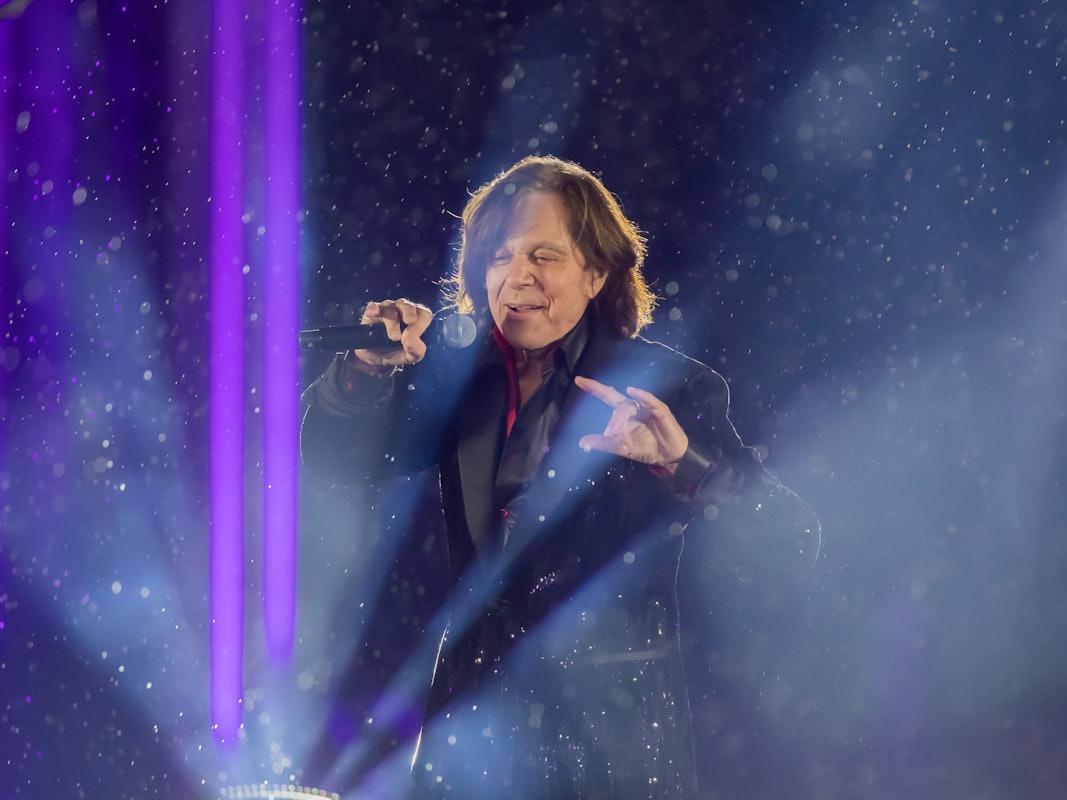 Jürgen Drews, Schlagersänger, tritt bei der ZDF-Silvestershow «Willkommen 2021» am Brandenburger Tor auf.