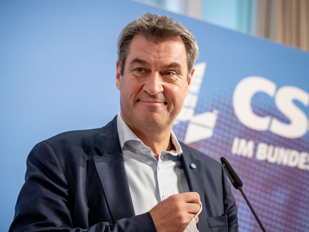 Markus Soeder, CSU-Vorsitzender und Ministerpräsident von Bayern, spricht nach der Sitzung der CSU Landesgruppe im neugewählten Bundestag.