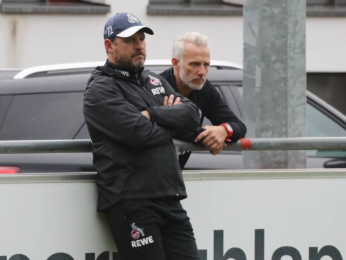 Steffen Baumgart und Mark Zimmermann beim Training des 1. FC Köln.