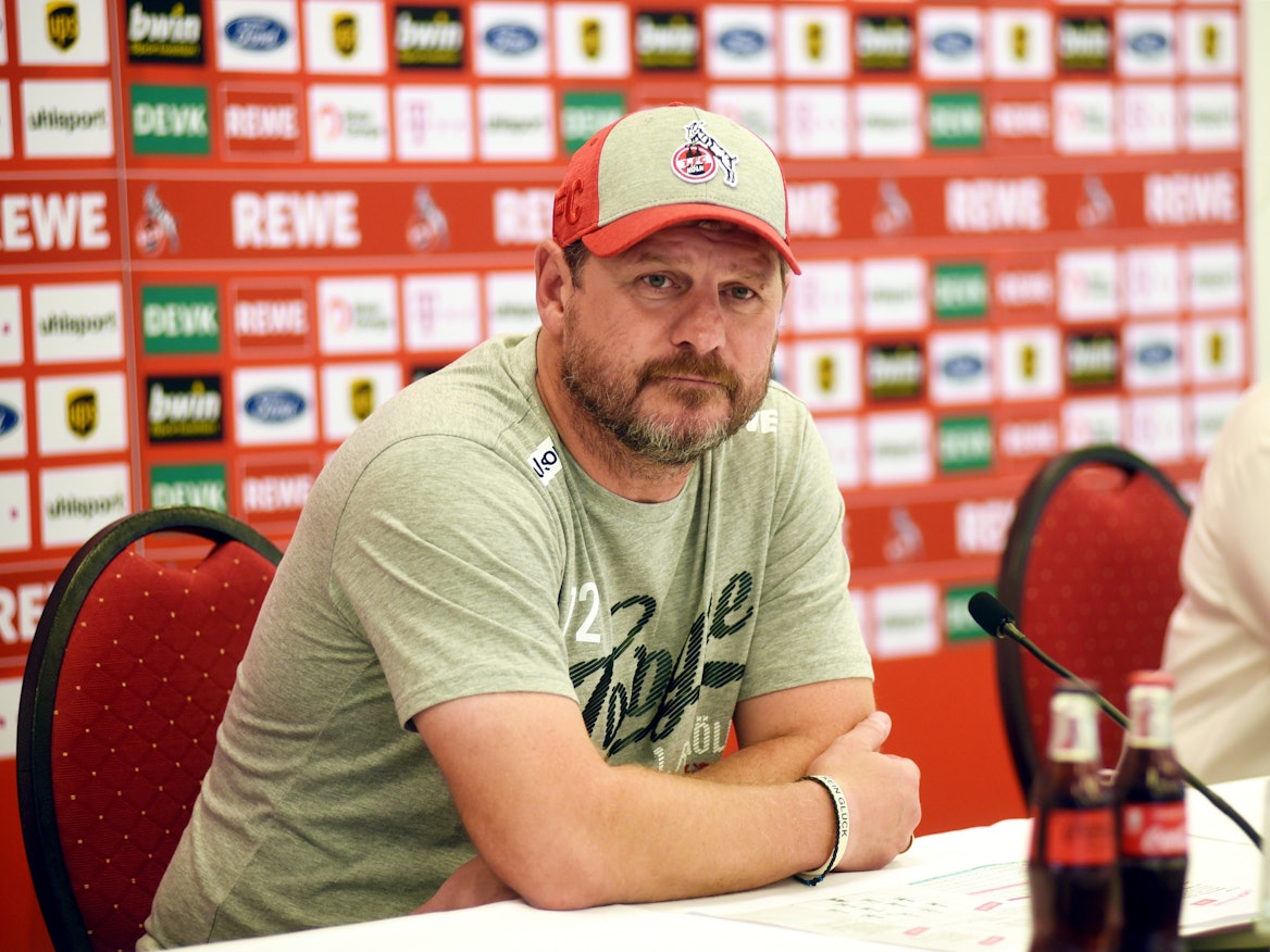 Steffen Baumgart
auf der Pressekonferenz vor dem Spiel gegen Greuther Fürth.
