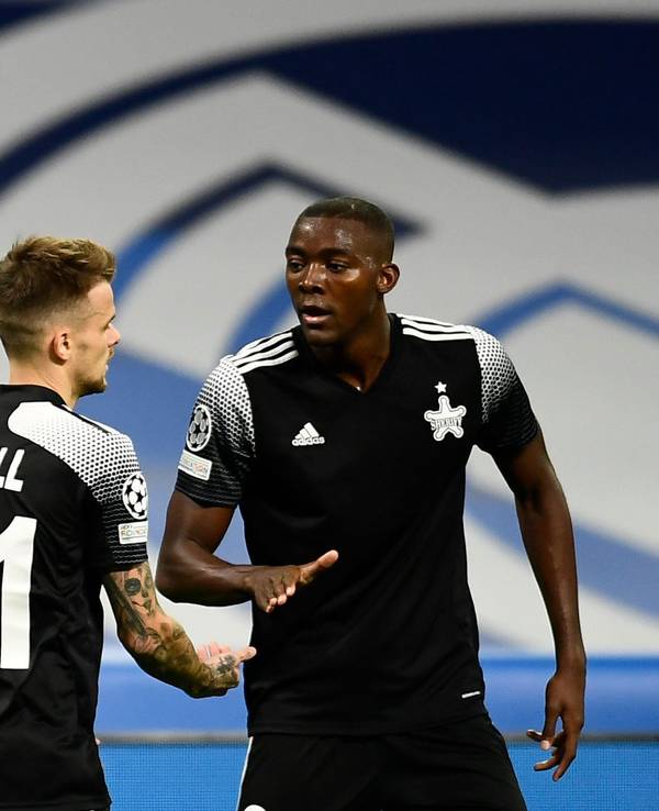 Champions League, Gruppenphase, Gruppe D, 2. Spieltag, Real Madrid verliert gegen Sheriff Tiraspol im Bernabeu-Stadion.