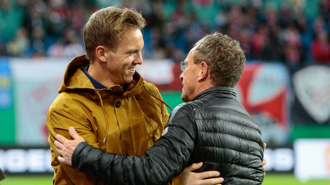 Julian Nagelsmann und Ralf Rangnick nehmen sich in den Arm
