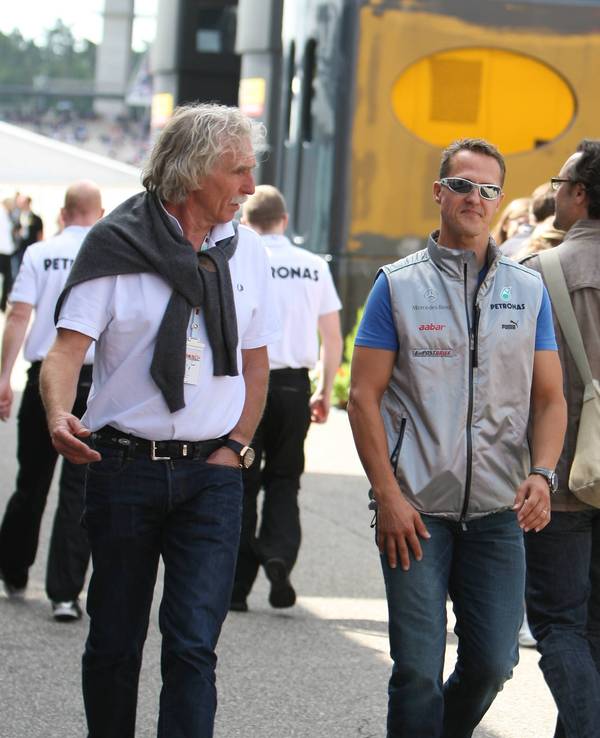 Dr. Johannes Peil im Gespräch mit Michael Schumacher