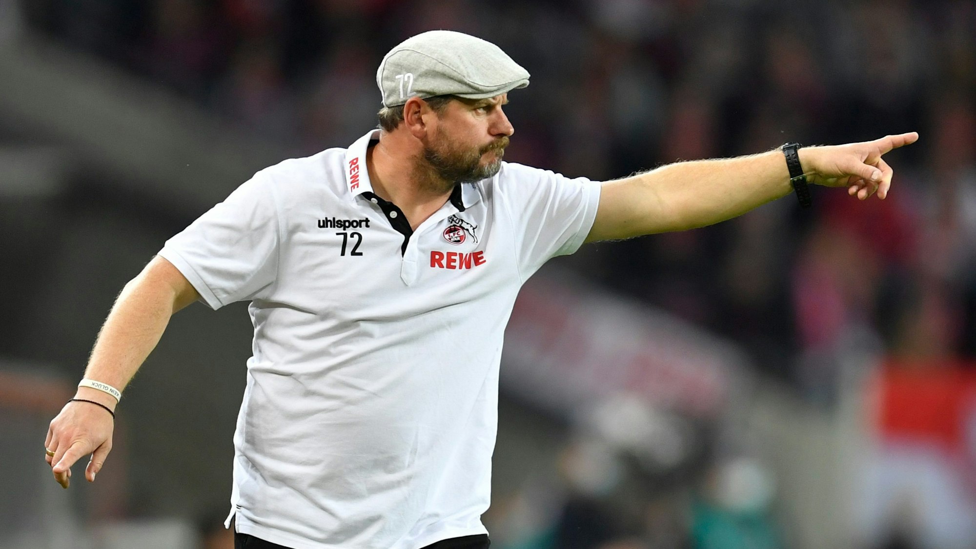 Steffen Baumgart trainiert den 1. FC Köln gegen Greuther Fürth.