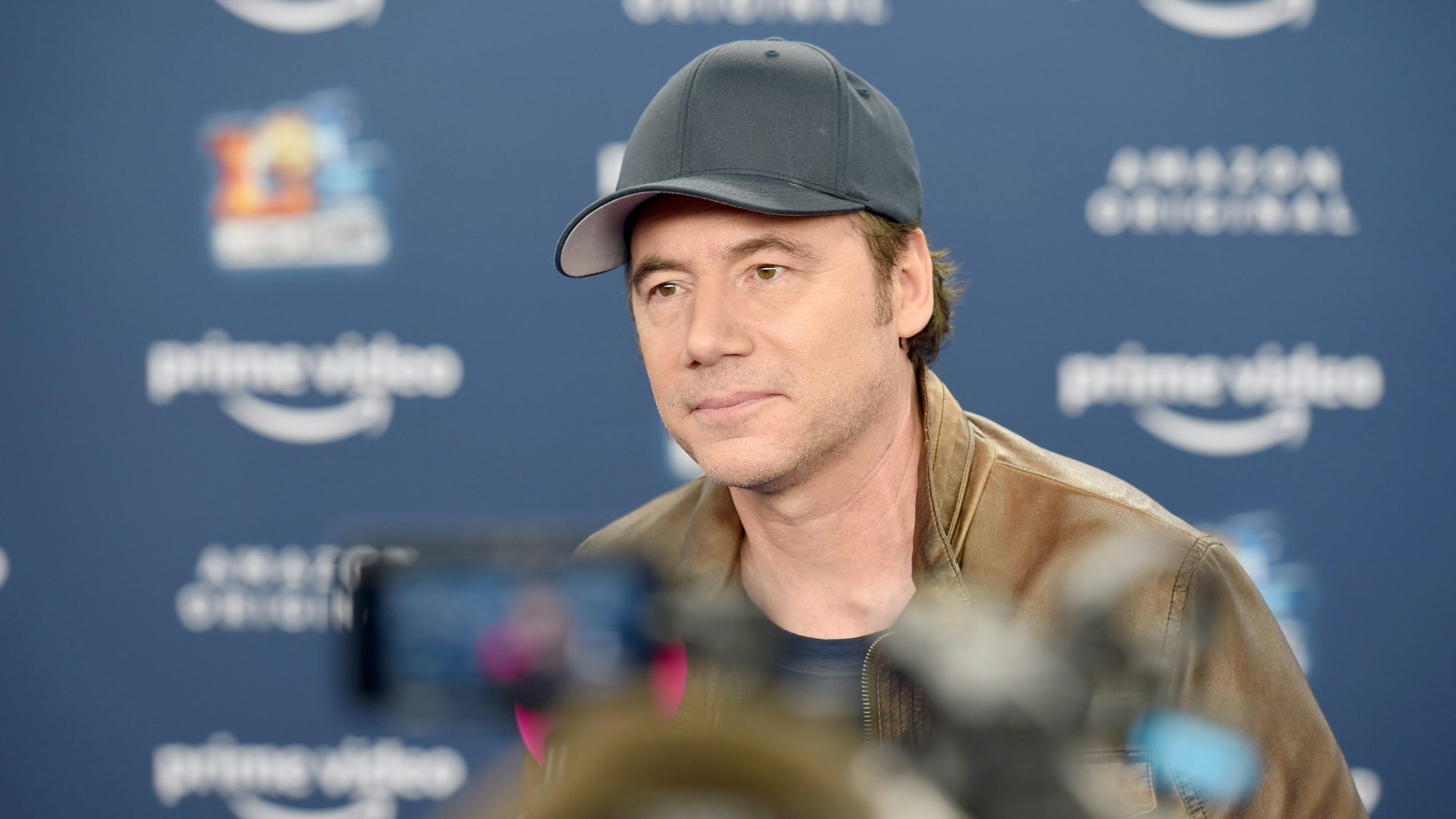 23.09.2021, Bayern, München: Michael Bully Herbig zeigt sich bei der Premiere der zweiten Staffel der Comedyshow "LOL: Last One Laughing" im ARRI-Kino.