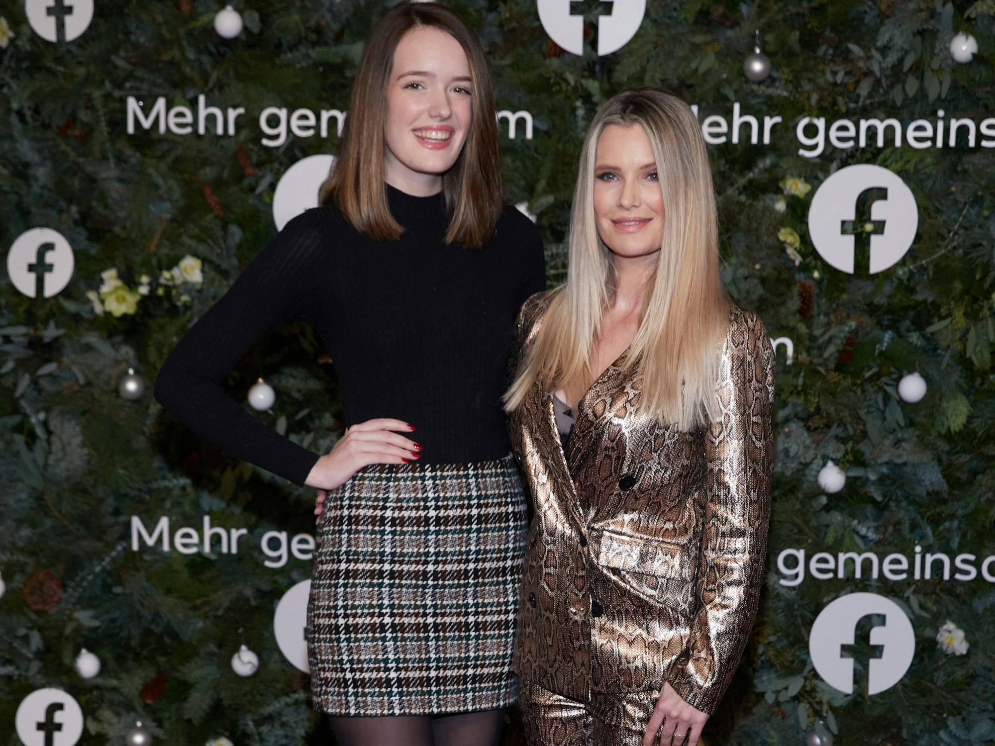 Mirja du Mont und Tochter Tara beim ersten Facebook-Weihnachtskonzert in die Laeiszhalle