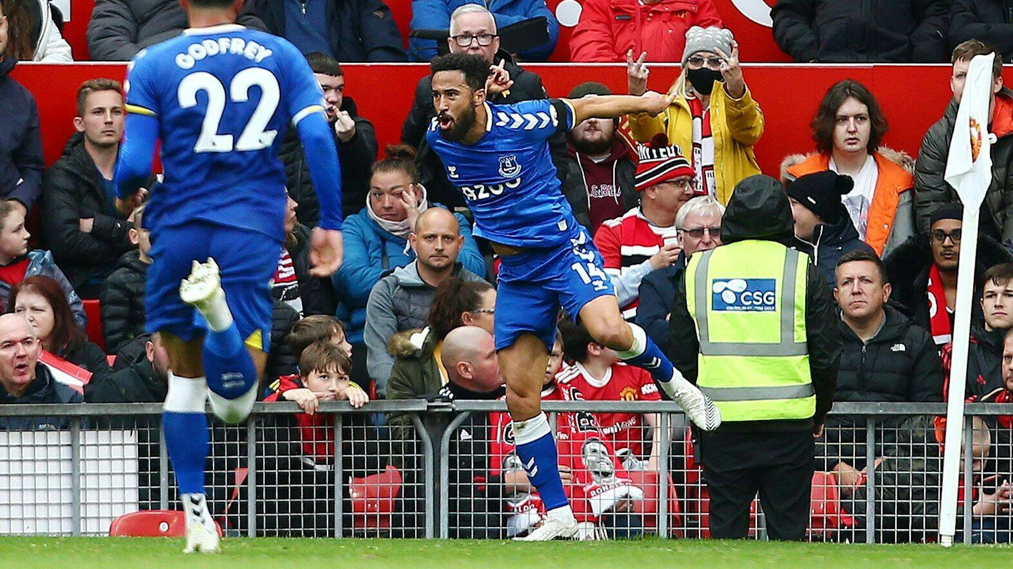 Andros Townsend jubelt für Everton.