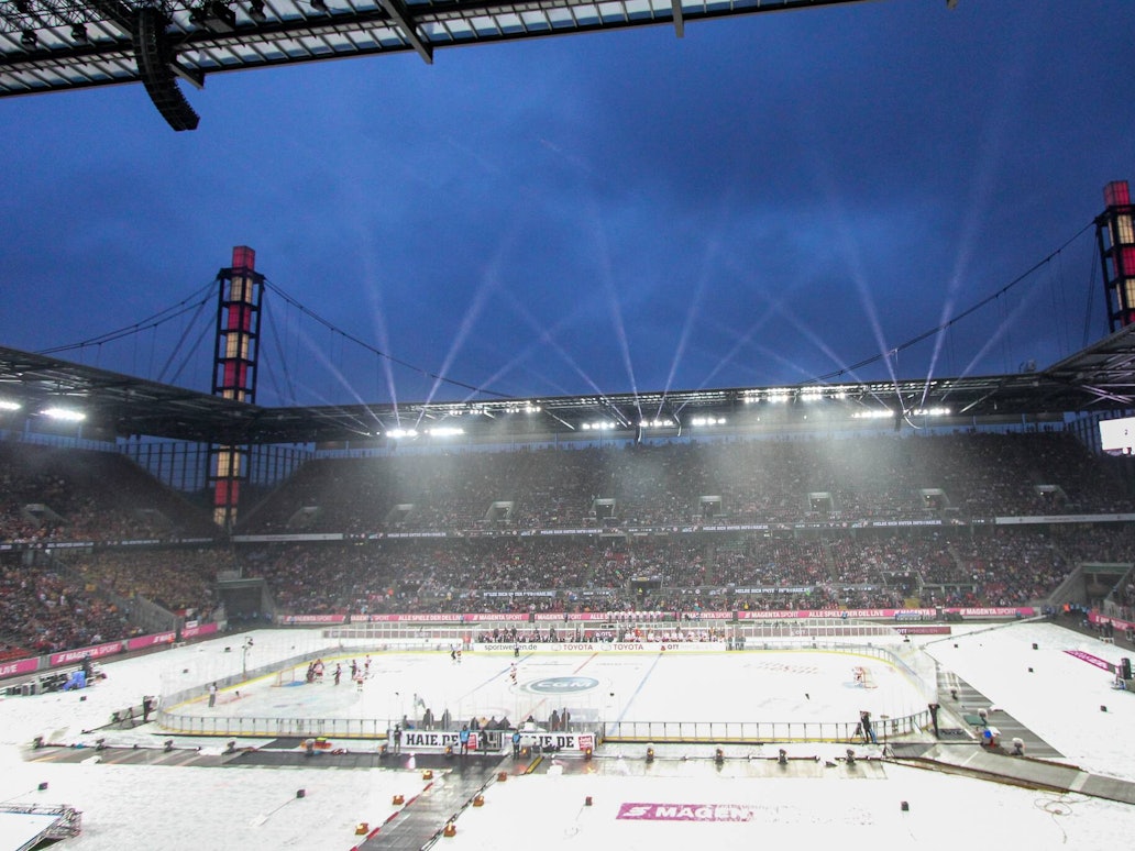 Winter Game 2019 zwischen den Kölner Haien und der Düsseldorfer EG.