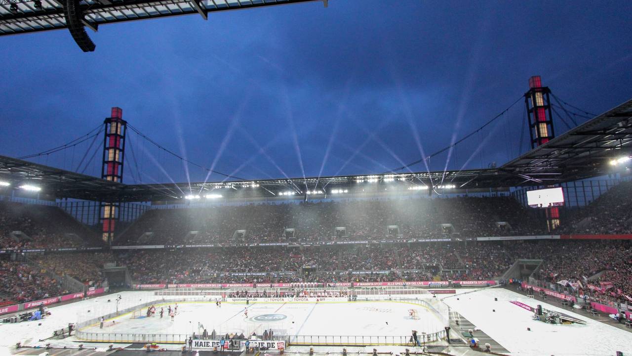 Winter Game 2019 zwischen den Kölner Haien und der Düsseldorfer EG.