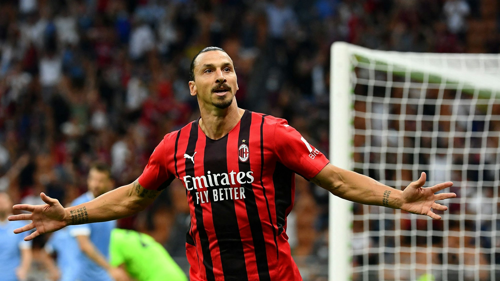 Zlatan Ibrahimovic jubelt.
