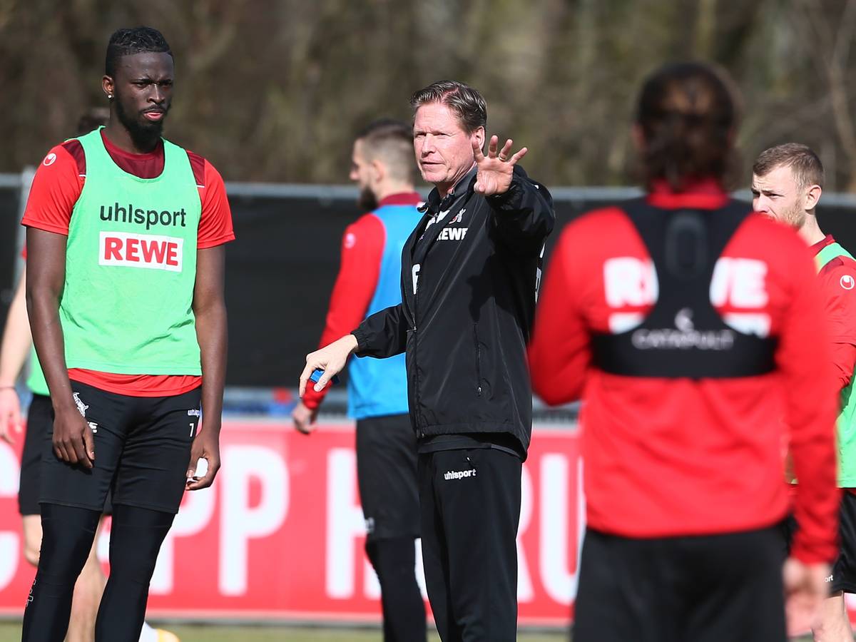 Tolu Arokodare trainiert beim 1. FC Köln unter Markus Gisdol.