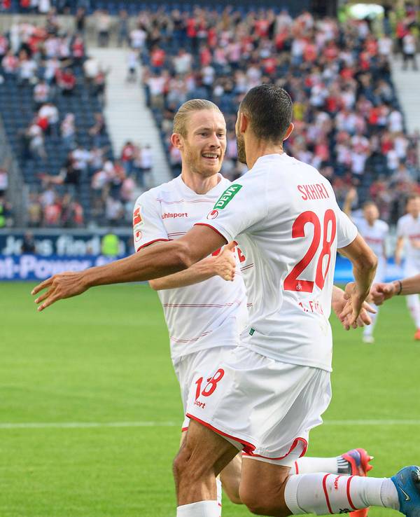 Florian Kainz, Ellyes Skhiri und Ondrej Duda spielen für den 1. FC Köln gegen Eintracht Frankfurt.