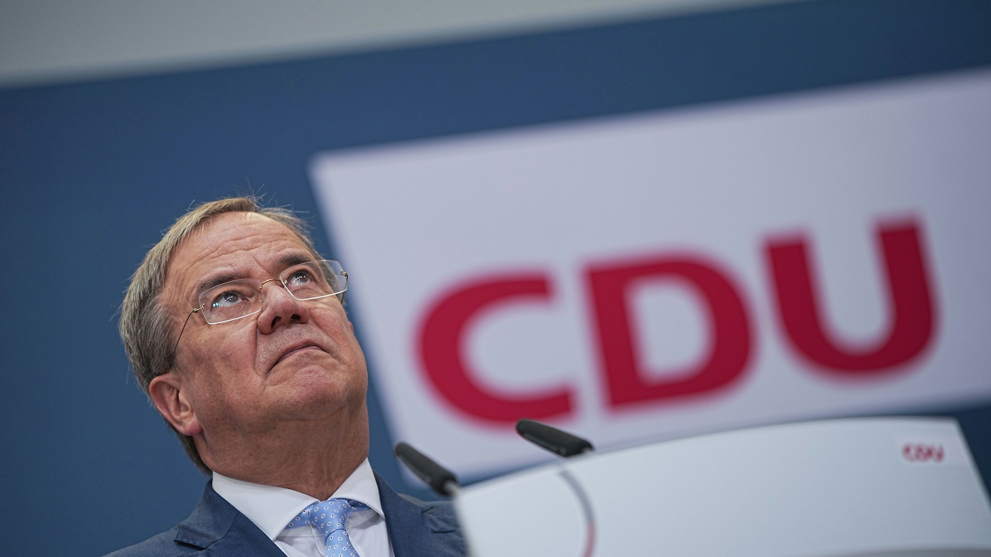 CDU-Kanzlerkandidat Armin Laschet gibt im September 2021 eine Pressekonferenz nach den Gremiensitzungen der Partei nach der Bundestagswahl 2021 im Konrad-Adenauer-Haus.