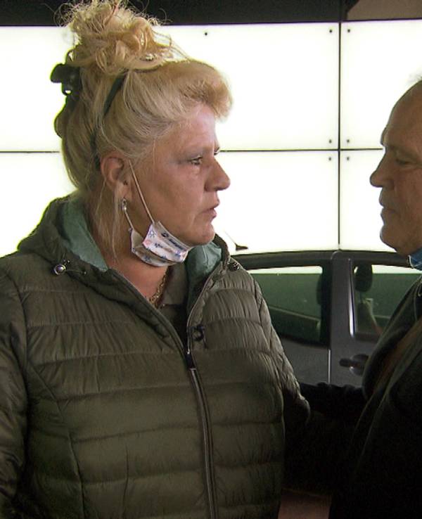 Silvia nimmt Abschied von Harald. Von Frankfurt aus fliegt sie nach Thailand, wo sie als Kandidatin an der TV-Show „Kampf der Realitystars“ teilnehmen wird.