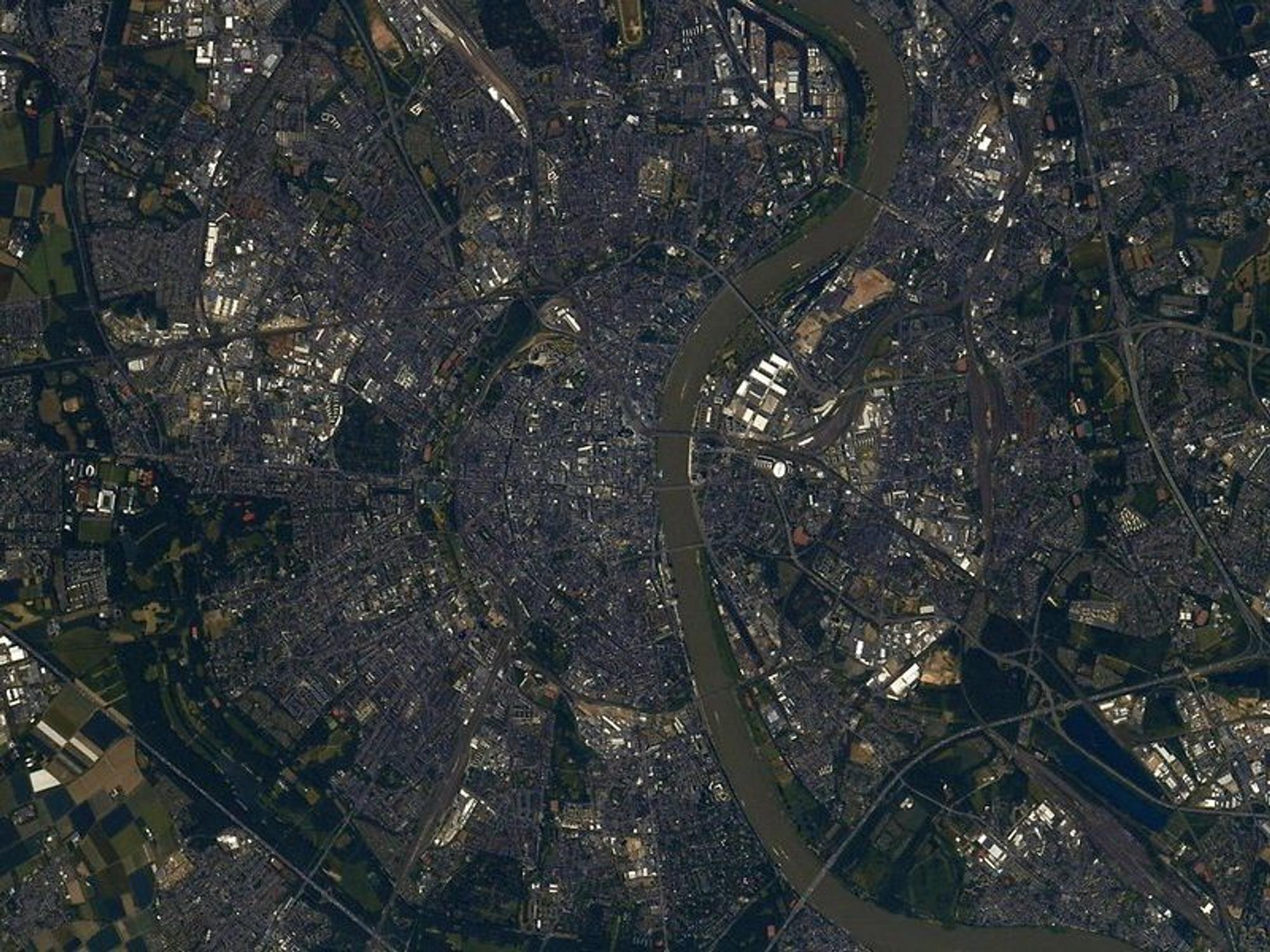 Köln aus dem All.