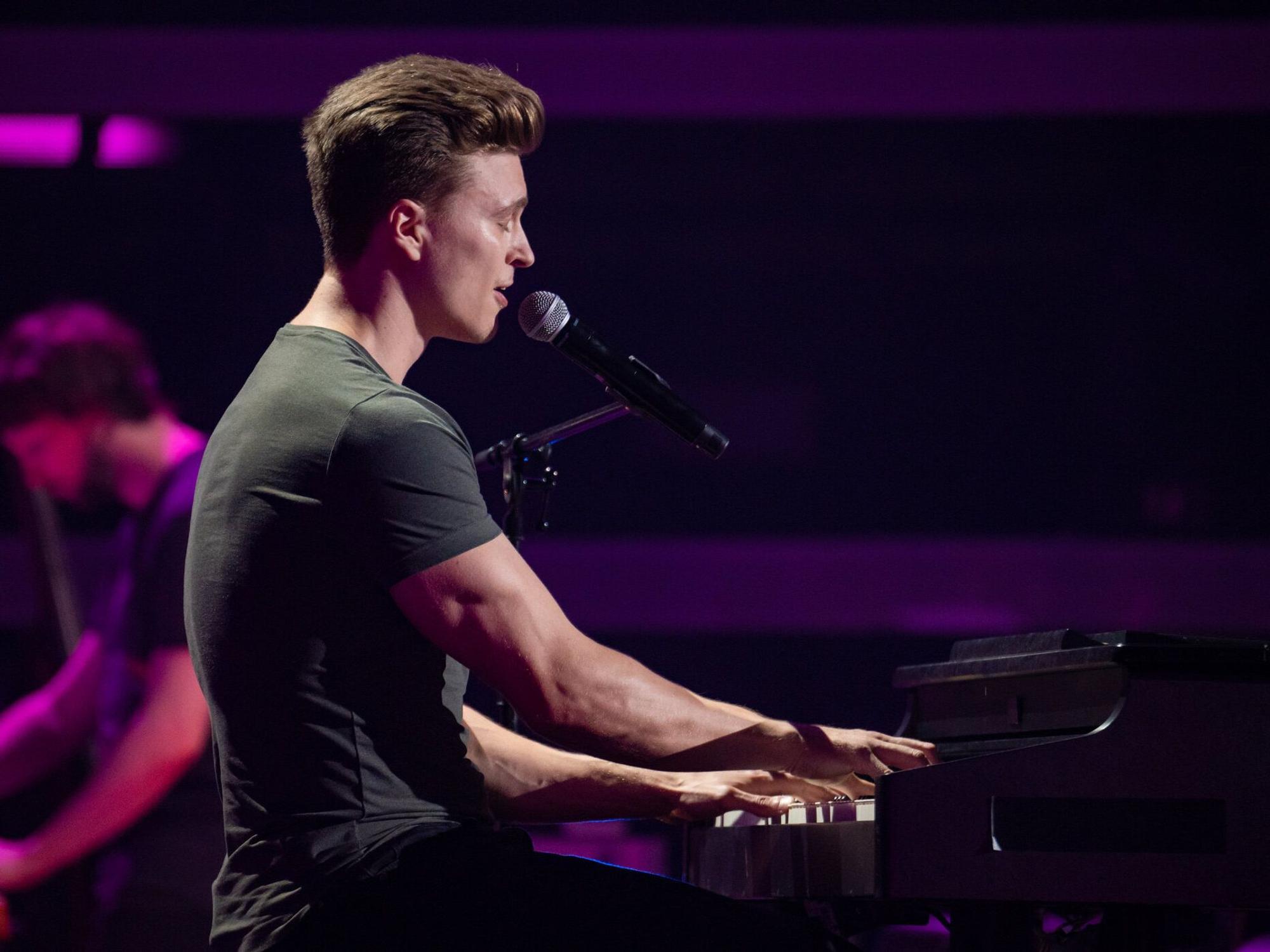 Der Kölner Nico während seines Auftritts bei „The Voice of Germany“.