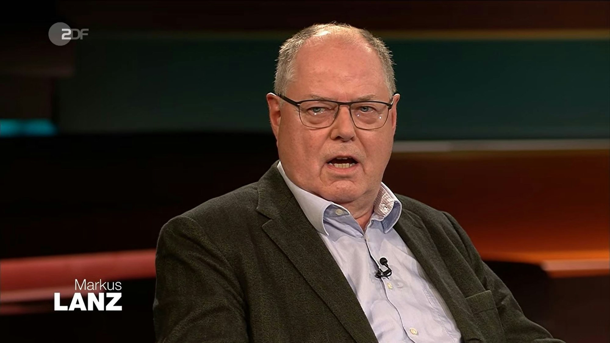 Der frühere SPD-Kanzlerkandidat Peer Steinbrück erklärte am Dienstagabend (5. Oktober) bei "Markus Lanz", weshalb Armin Laschet sich nun zurückziehen müsse.