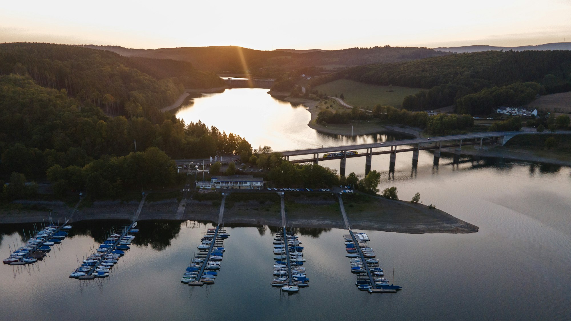 Blick auf den Biggesee aus der Vogelperpektive