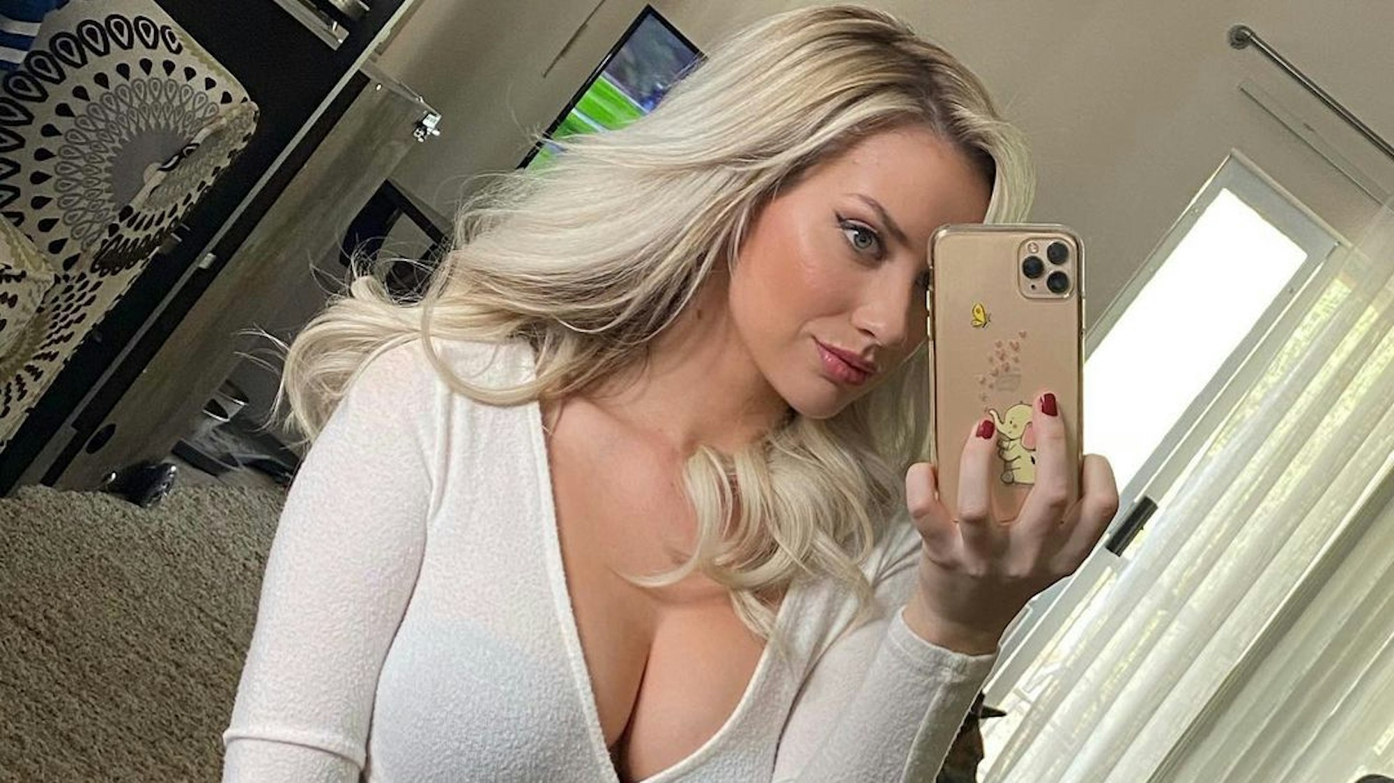 29. Januar 2021: Paige Spiranac postet ein Selfie von sich bei Instagram.