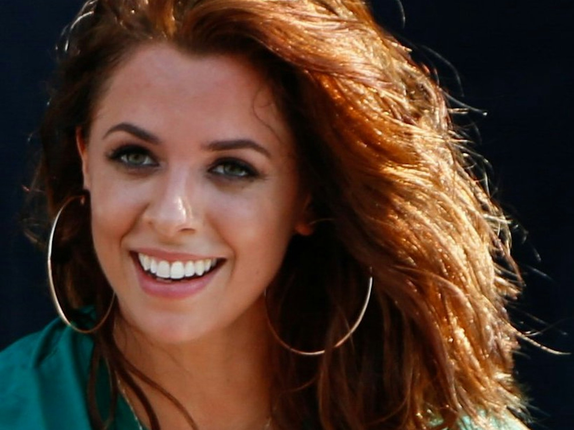 Sängerin Vanessa Mai tritt 2018 bei dem Radio B2 „SchlagerHammer“ in Hoppegarten auf. Mai freut sich auf ruhige Festtage im Kreis ihrer Familie im Schwabenland. (zu dpa "Vanessa Mai backt zu Weihnachten Schokoladenplätzchen") +++ dpa-Bildfunk +++