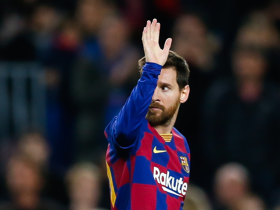Barcelonas Lionel Messi gestikuliert im Copa del Rey-Spiel des FC Barcelona gegen CD Leganes im Stadion Camp Nou.