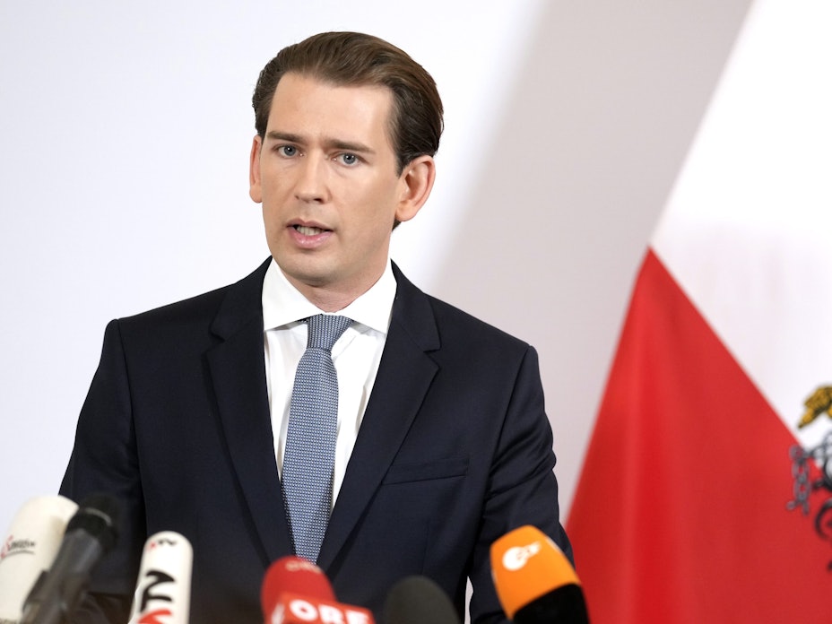 Österreichs Bundeskanzler, am 8. Oktober 2021 bei einer Presseerklärung in Wien, ist am Samstagabend (9. Oktober 2021) zurückgetreten.