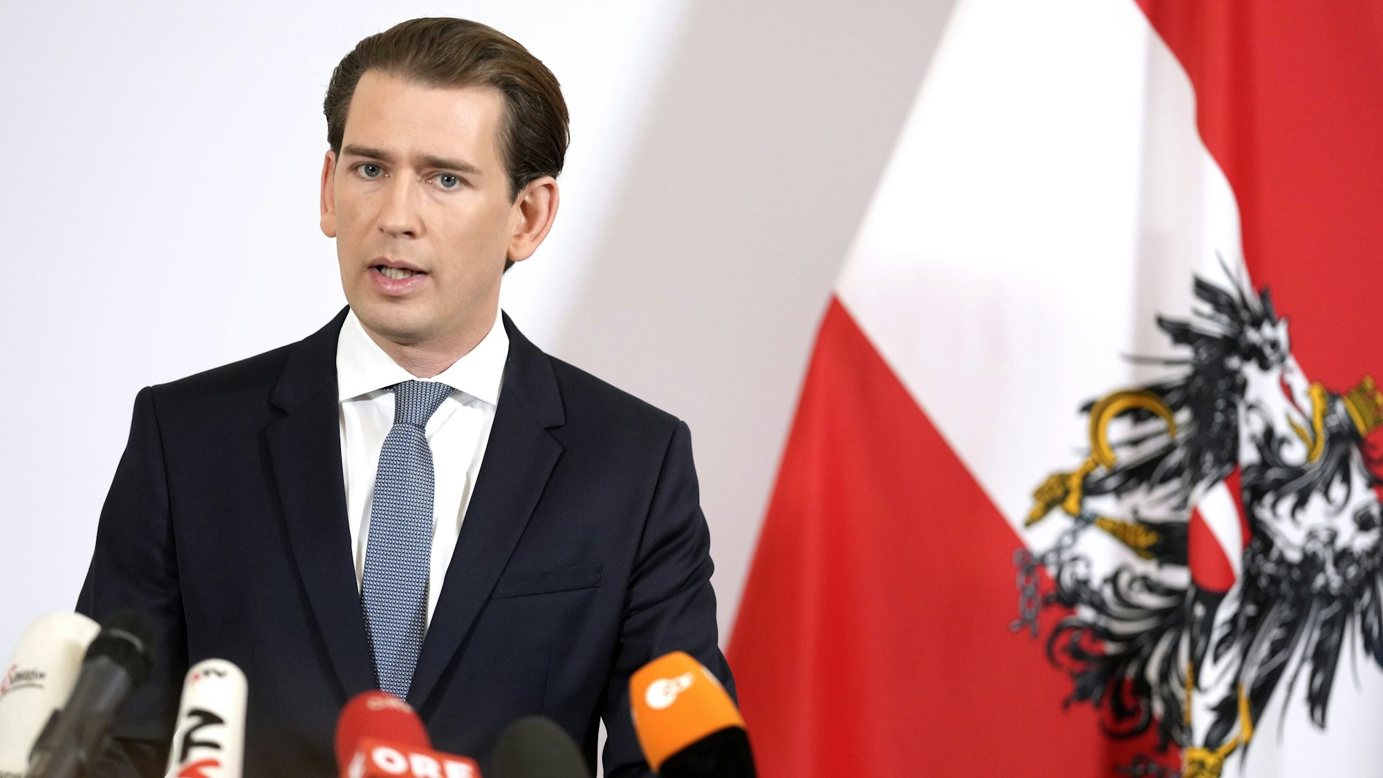 Österreichs Bundeskanzler, am 8. Oktober 2021 bei einer Presseerklärung in Wien, ist am Samstagabend (9. Oktober 2021) zurückgetreten.