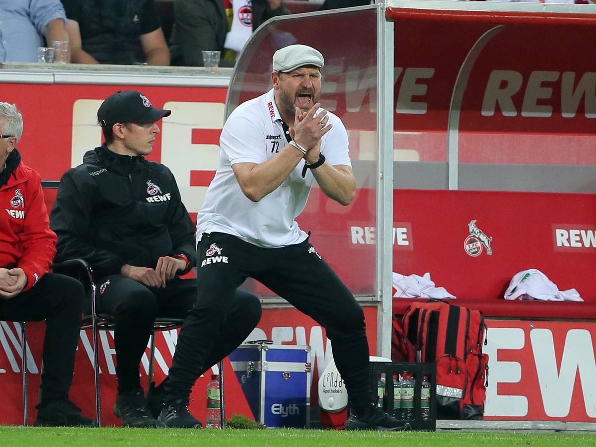 Steffen Baumgart trainiert den 1. FC Köln gegen die SpVgg Greuther Fürth.