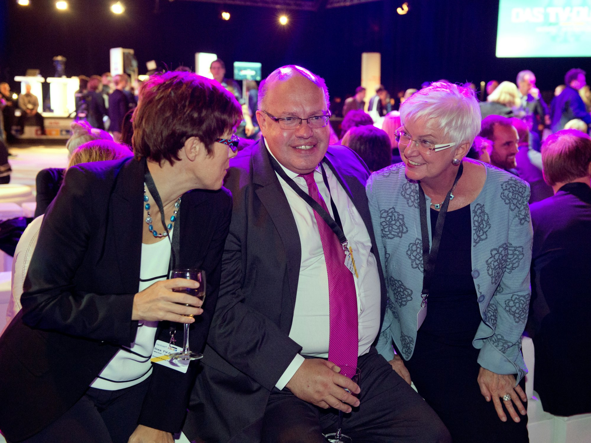 Annegret Kramp-Karrenbauer (CDU, v.l), Bundesumweltminister Peter Altmaier (CDU) und CSU-Landesgruppenchefin Gerda Hasselfeldt 2013 in Berlin.