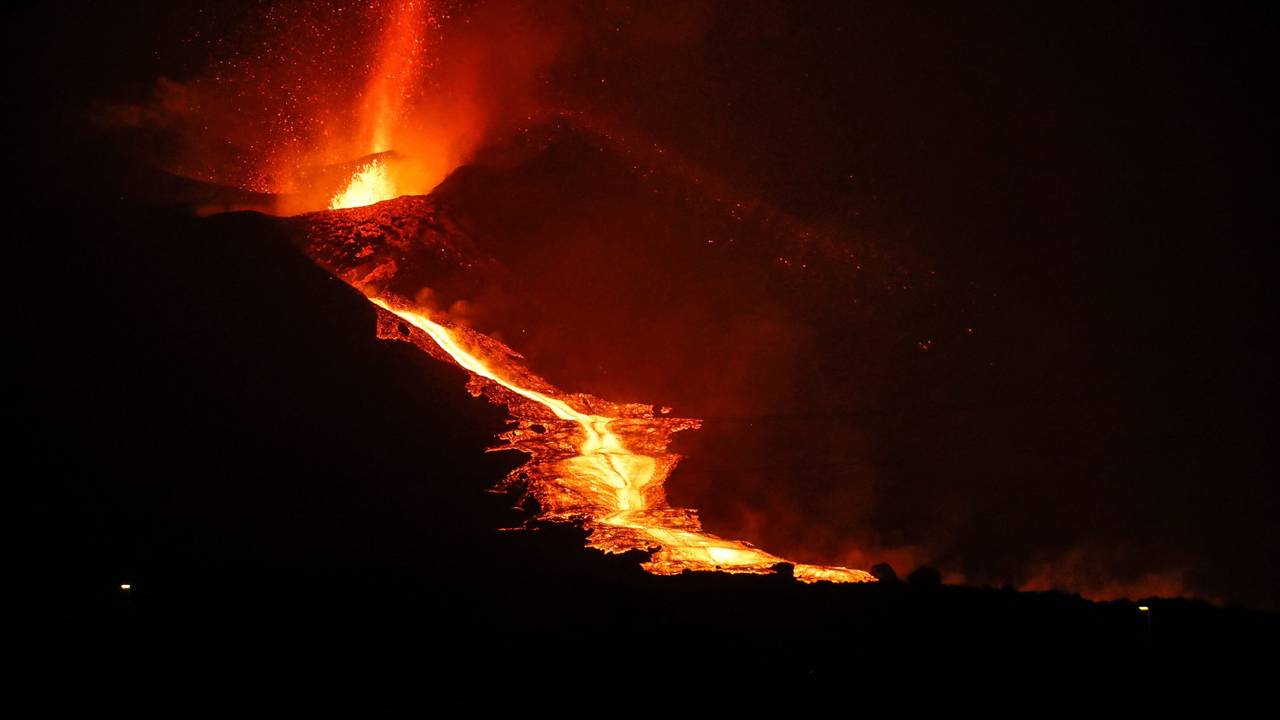Auf der Vulkaninsel La Palma, hier ein Foto vom 9. Oktober 2021, hat sich ein neuer Lavastrom gebildet.