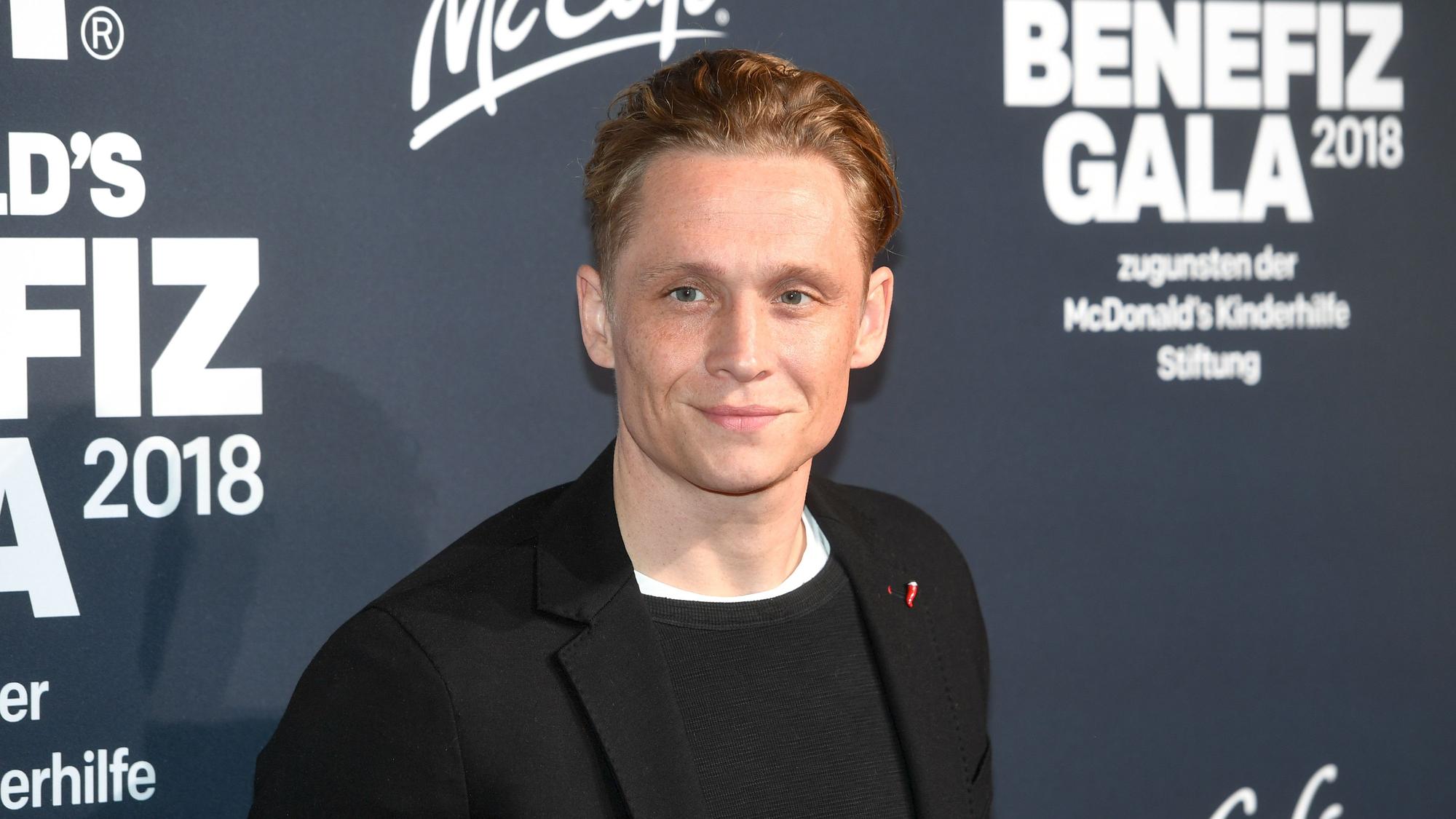 Matthias Schweighöfer, Schauspieler, kommt im November 2018 zur Benefiz-Gala zugunsten der McDonald's Kinderhilfe-Stiftung in das Hotel Bayerischer Hof.