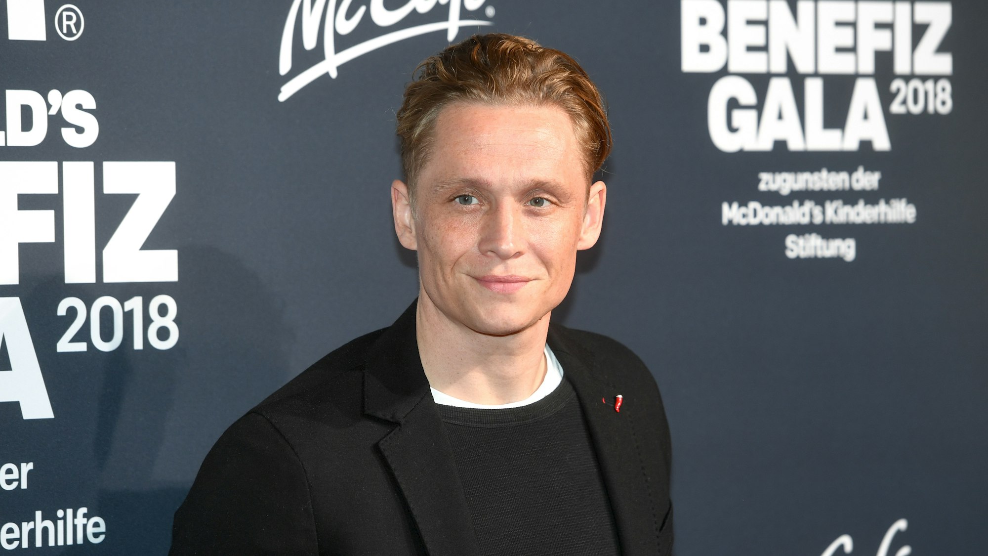 Matthias Schweighöfer, Schauspieler, kommt im November 2018 zur Benefiz-Gala zugunsten der McDonald's Kinderhilfe-Stiftung in das Hotel Bayerischer Hof.