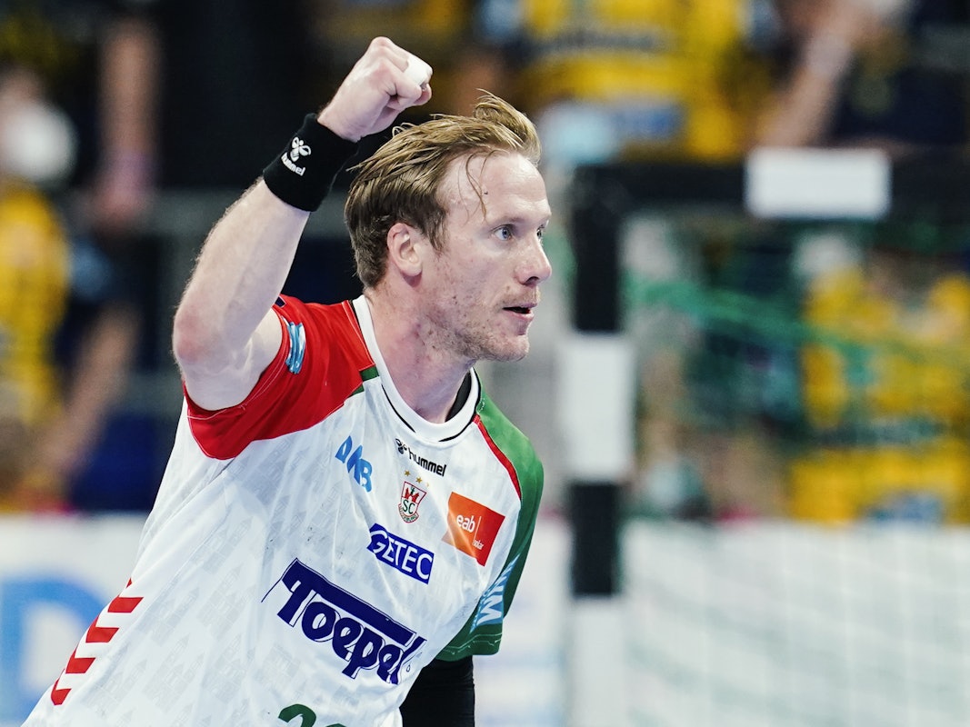 Magnus Gullerud ballt beim Sieg des SC Magdeburg über die Rhein-Neckar Löwen die Faust