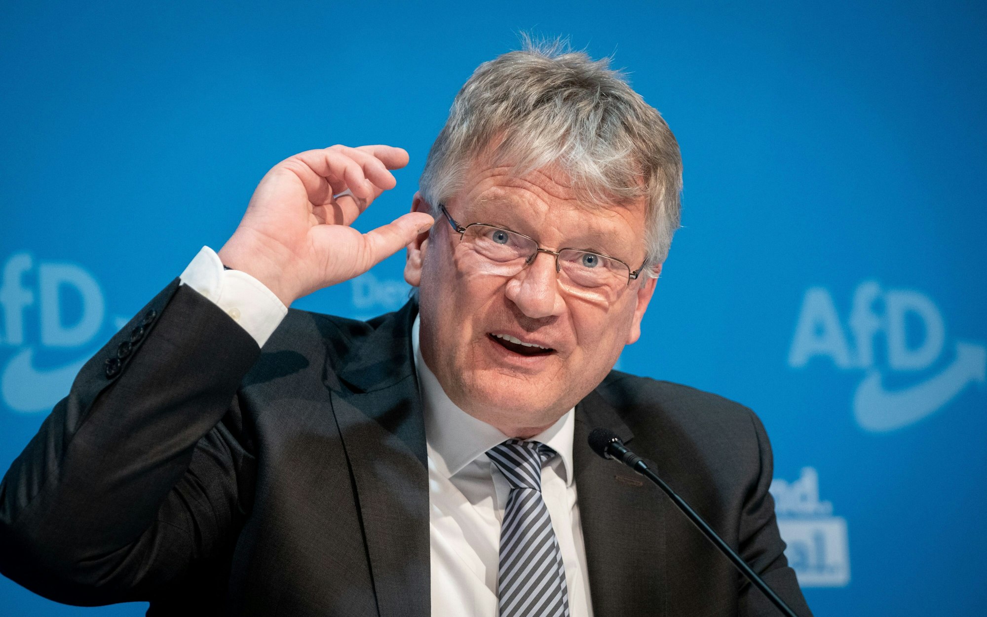 Jörg Meuthen spricht bei einer Pressekonferenz. Der 60-Jährige will nicht mehr für den AfD-Vorsitz kandidieren.