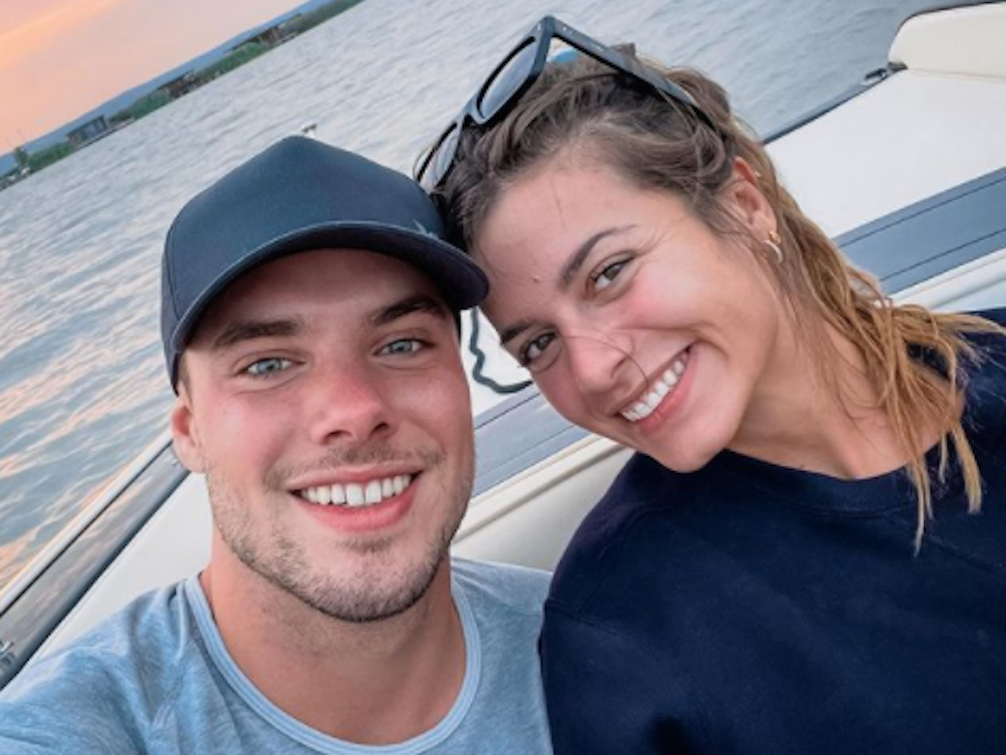 „Bachelorette“-Sieger Raphael Fasching auf einem Instagram-Selfie vom 22. September 2021 mit Ex-„Bachelorette“ Maxime Herford.
