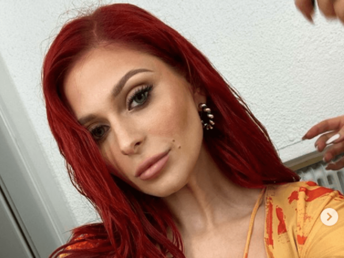 Schlagersängerin Marie Reim lächelt auf einem Instagram-Selfie vom 06. September 2021. Foto gescreenshotet aus Instagram am 12.10.2021 zum Zwecke der Berichterstattung.