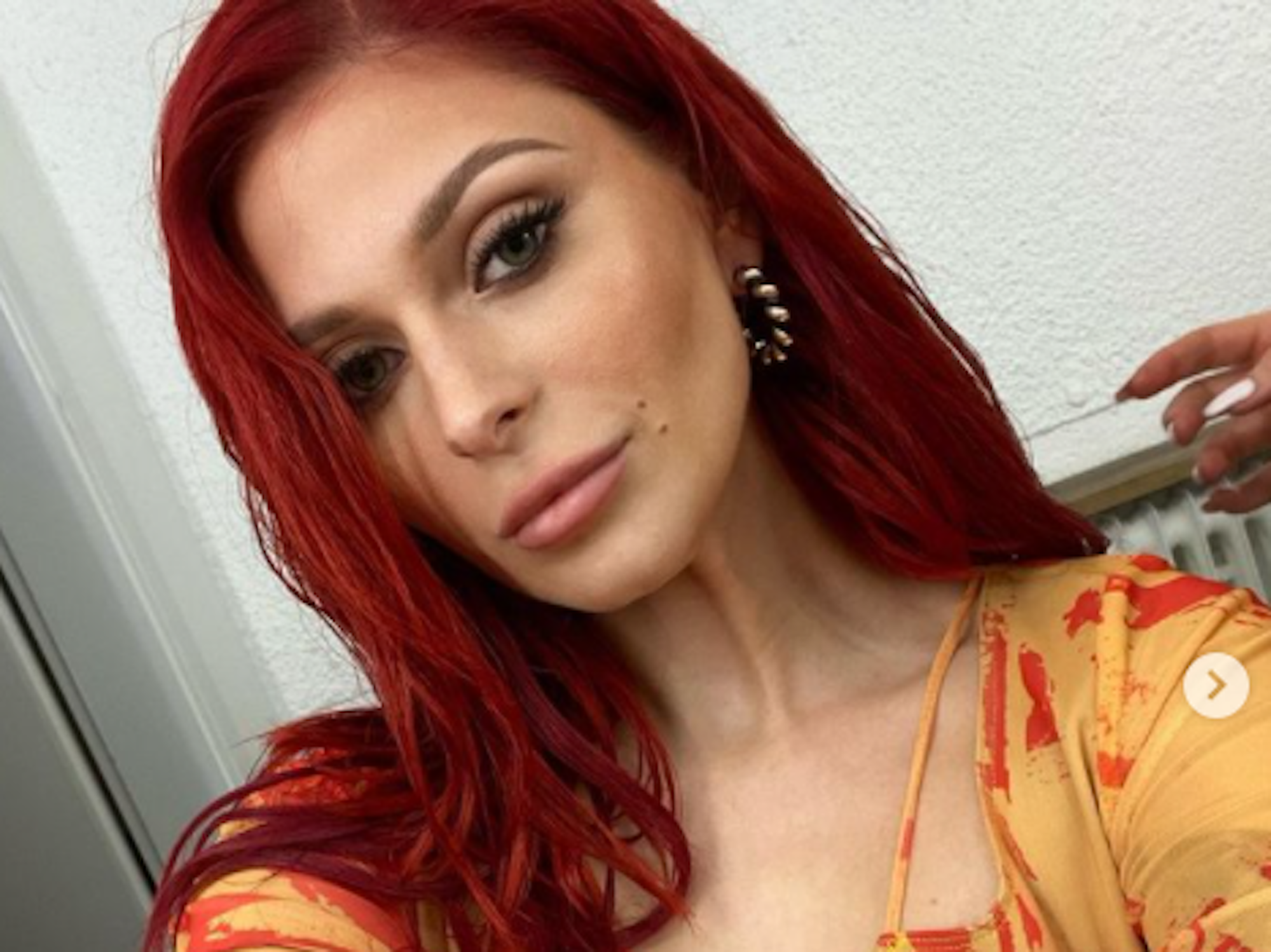 Schlagersängerin Marie Reim lächelt auf einem Instagram-Selfie vom 06. September 2021. Foto gescreenshotet aus Instagram am 12.10.2021 zum Zwecke der Berichterstattung.