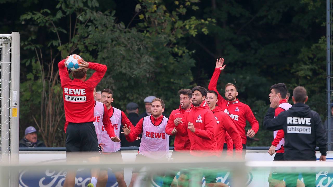 Jonas Hector trainiert beim 1. FC Köln.