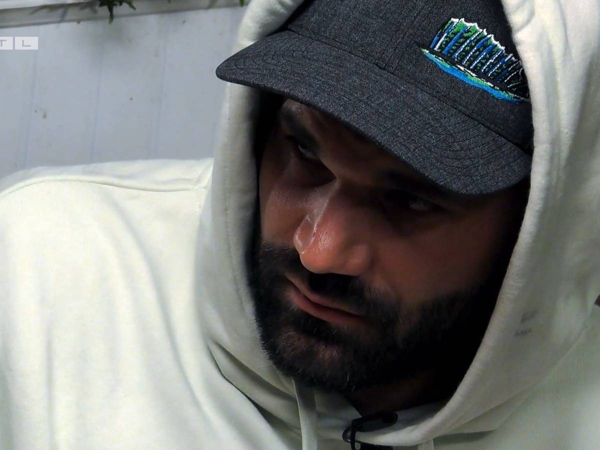 Mike Cees-Monballijn ergeht sich am Abend in wüsten Drohungen: „Ihr habt mich hier noch von meiner guten Seite kennengelernt. Ich lebe beide Seiten: die gute und die böse.“