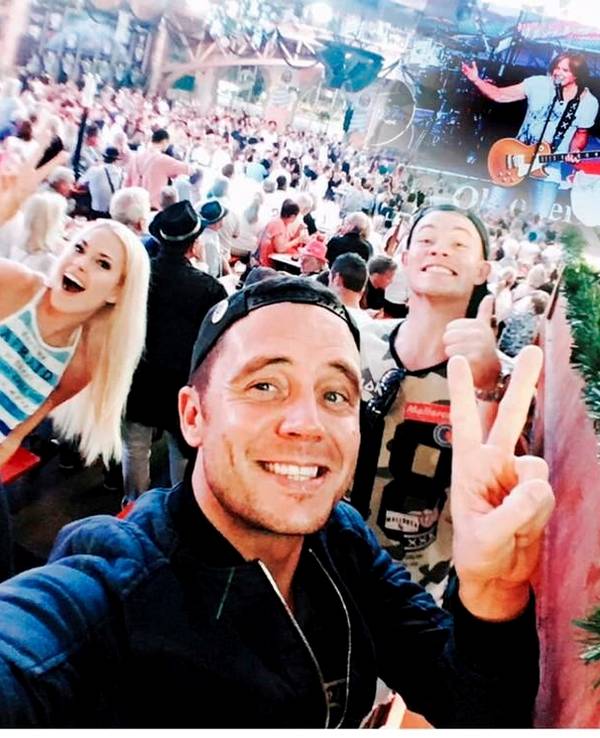 Lorenz Büffel und Isi Glück im Megapark.