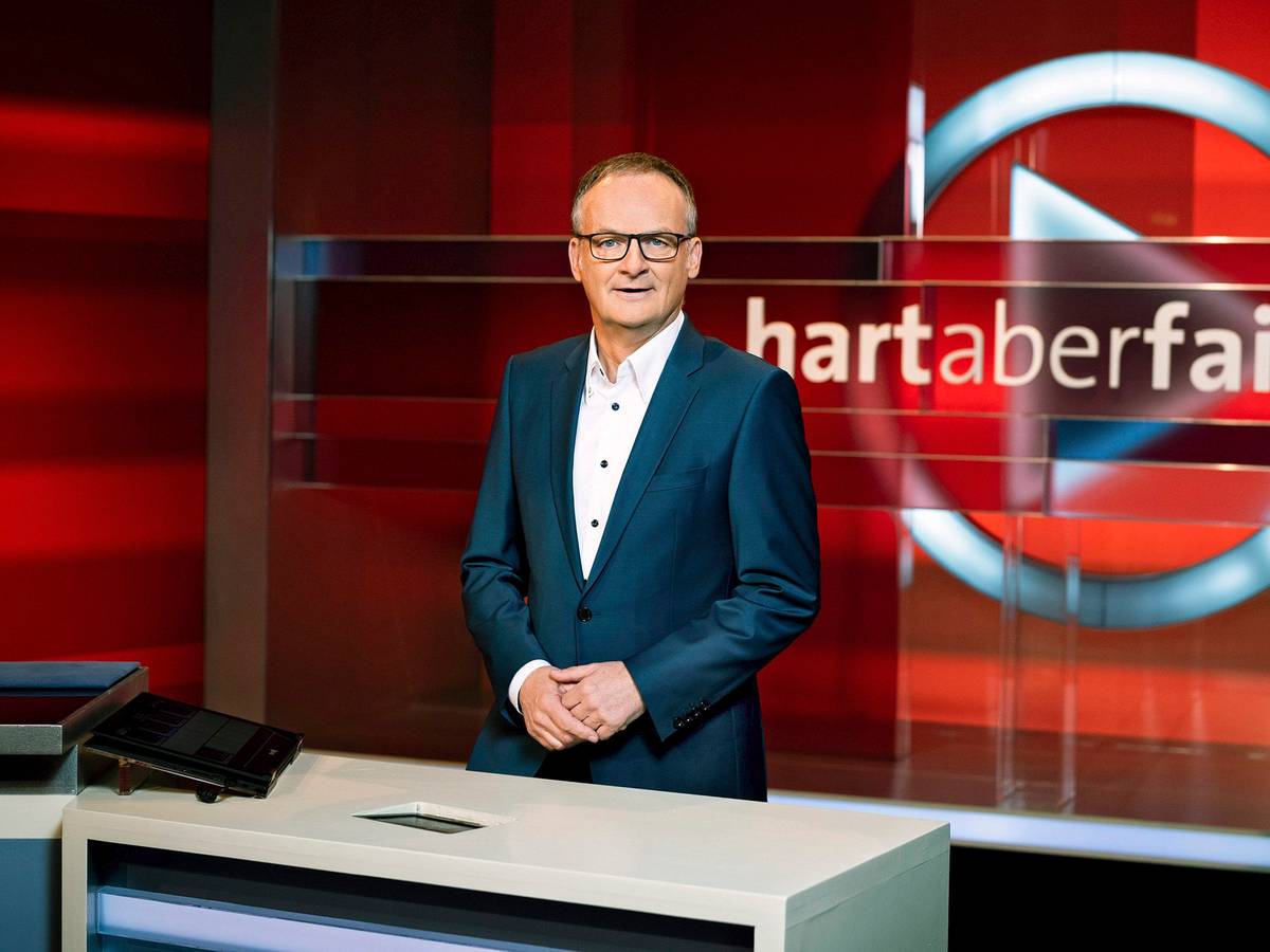 In der „Hart aber Fair“-Sendung vom Montag (11. Oktober 2021) diskutierten die Gäste unter anderem über den steigenden Spritpreis.