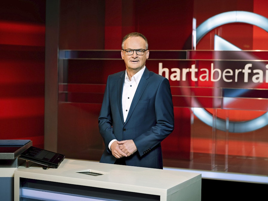 In der „Hart aber Fair“-Sendung vom Montag (11. Oktober 2021) diskutierten die Gäste unter anderem über den steigenden Spritpreis.