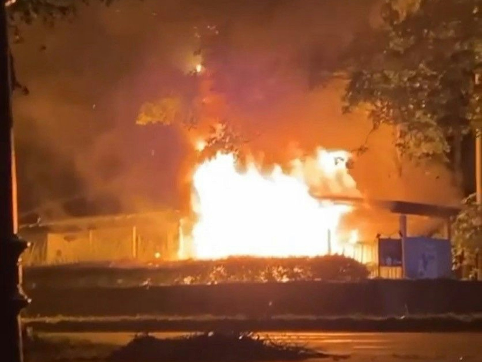 Feuer am Richters Restaurant