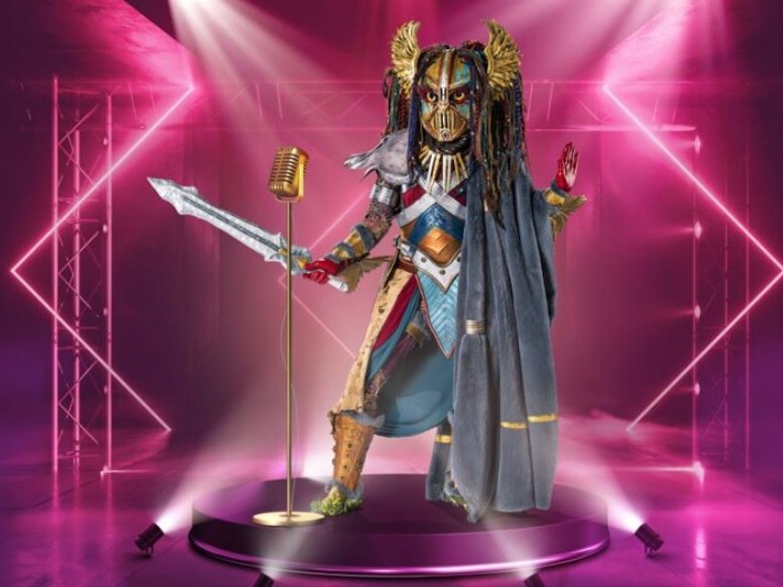 Maske der Heldin von „ The Masked Singer“ 2021