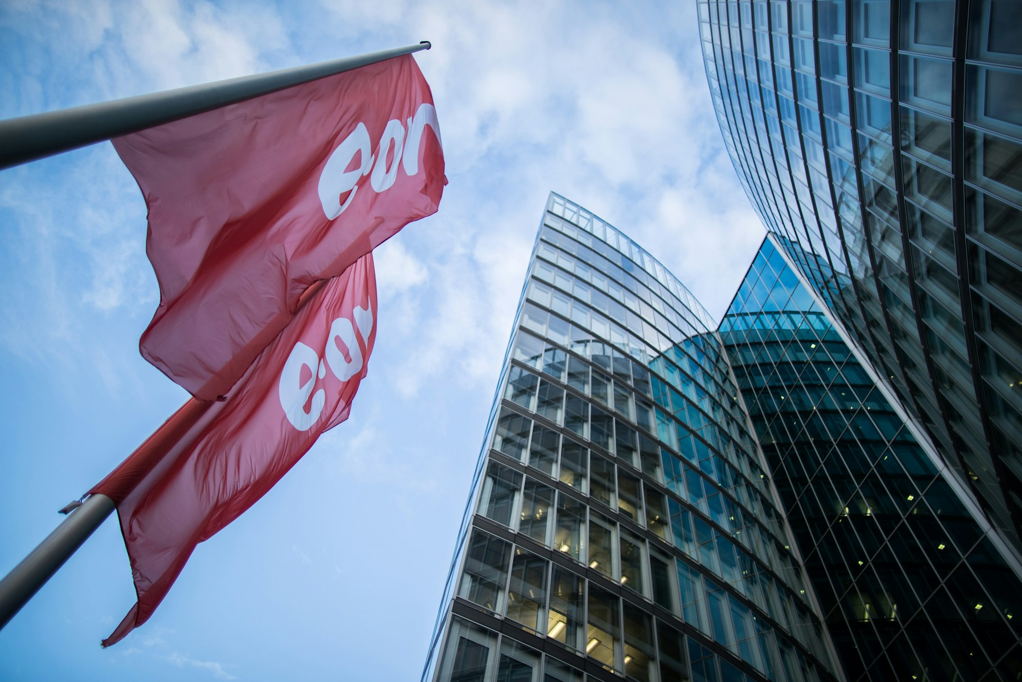 Eon bietet wegen massiv gestiegener Gaspreise keine neuen Gasverträge an.