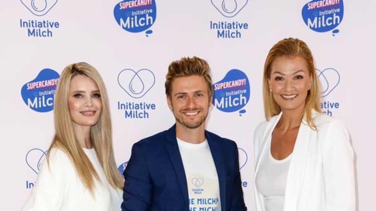 Mirja du Mont, Joern Schloenvoigt and Franziska van Almsick im Supercandy Pop-up Museum Köln.
