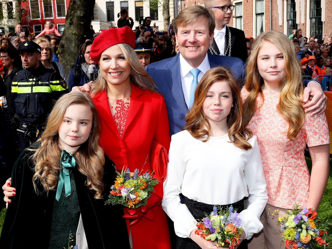 Die Niederländische Regierung hat klargestellt, dass die Rechte der gleichgeschlechtlichen Ehe auch für die Thronfolgerinnen gilt.