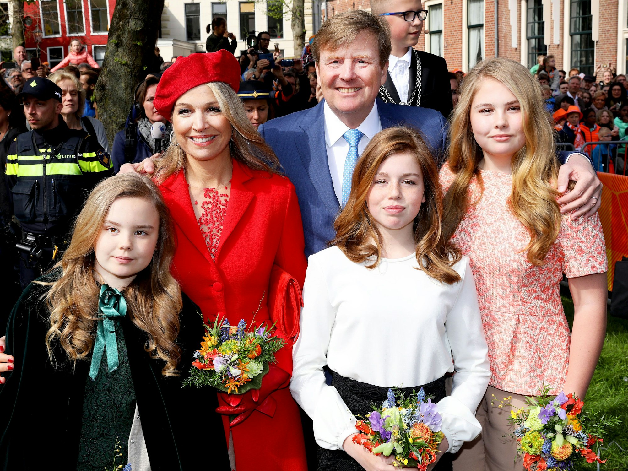 Die Niederländische Regierung hat klargestellt, dass die Rechte der gleichgeschlechtlichen Ehe auch für die Thronfolgerinnen gilt.