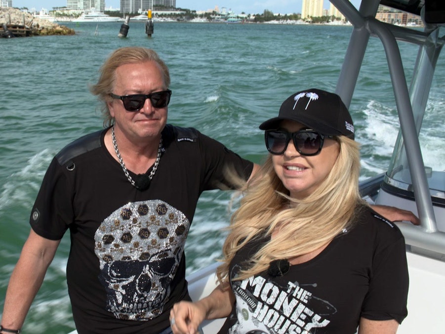 Robert und Carmen Geiss auf ihrer Jacht „Donzi“.