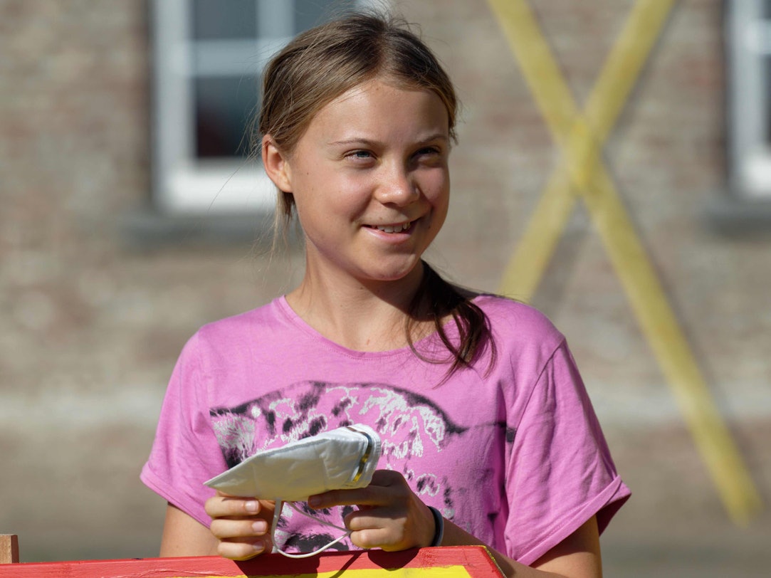 Die Klimaaktivistin Greta Thunberg steht bei einem Pressetermin im Tagebaudorf Lützerath (NRW).